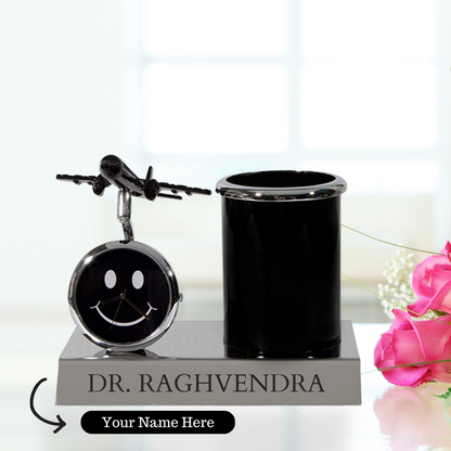 Personalized Pen Stand [ Dream Big ]
